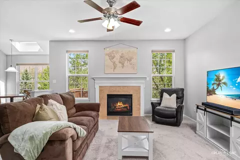 Living - 1123 Pine Valley Ct, Elgin, IL 60124 photo 1 of 1