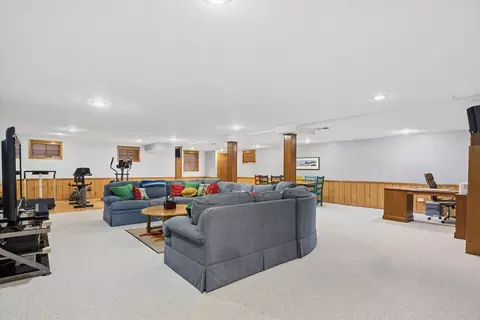 Other - 8648 Wedgewood Dr, Burr Ridge, IL 60527 photo 6 of 7