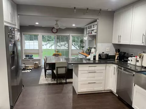 1787 Webster Ln, Des Plaines, IL 60018 photo 8