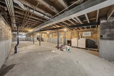 Other - 7641 S Phillips Ave, Chicago, IL 60649 photo 3 of 4