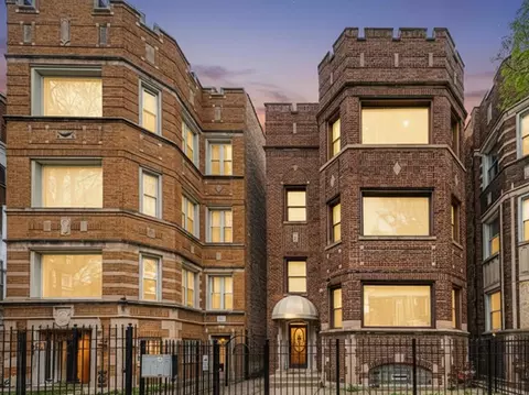Exterior - 7641 S Phillips Ave, Chicago, IL 60649 photo 2 of 2