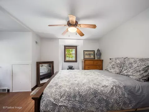 Bedroom - 1170 Logan Ave, Elgin, IL 60120 photo 4 of 5