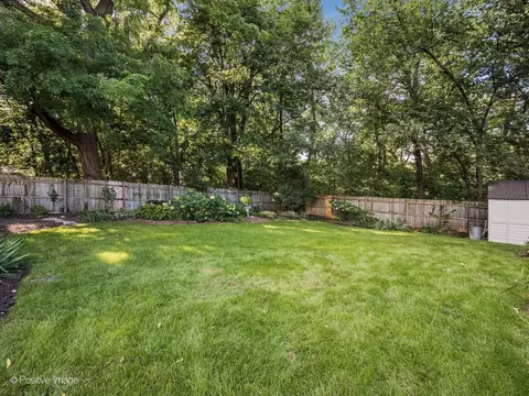 Exterior - 1170 Logan Ave, Elgin, IL 60120 photo 7 of 7