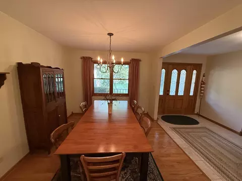 Dining - 3940 Gloucester Dr, Crete, IL 60417 photo 2 of 3