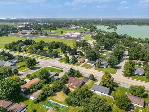 View/Area - 23523 W Renwick Rd, Plainfield, IL 60544 photo 7 of 8