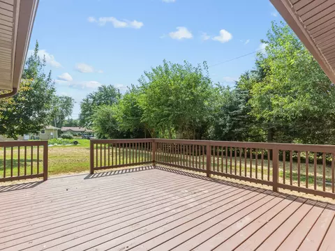 Exterior - 23523 W Renwick Rd, Plainfield, IL 60544 photo 4 of 4