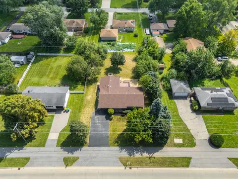 View/Area - 23523 W Renwick Rd, Plainfield, IL 60544 photo 1 of 8