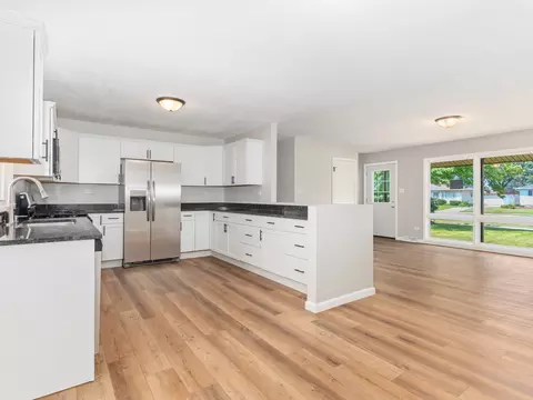 Kitchen - 23523 W Renwick Rd, Plainfield, IL 60544 photo 1 of 3