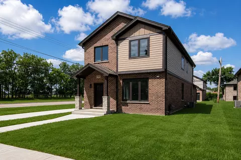Exterior - 7948 W 74th St, Bridgeview, IL 60455 photo 1 of 3