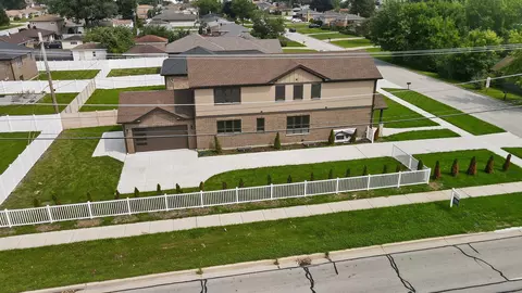 View/Area - 7948 W 74th St, Bridgeview, IL 60455 photo 2 of 4
