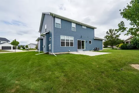 Exterior - 3601 Napa Ln, Normal, IL 61761 photo 5 of 8