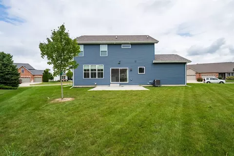 Exterior - 3601 Napa Ln, Normal, IL 61761 photo 6 of 8