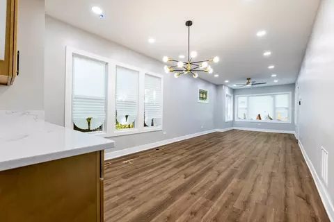 Living - 1140 E 91st St, Chicago, IL 60619 photo 1 of 4