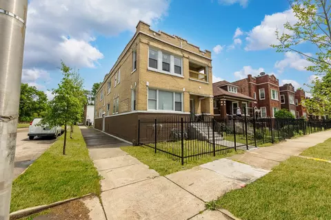 5203 S Peoria St, Chicago, IL 60609