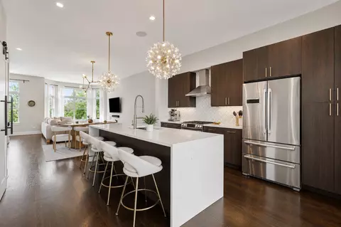 Kitchen - 729 W 15th St, Chicago, IL 60607 photo 3 of 3