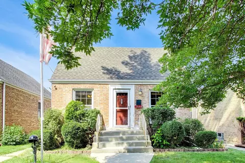 3844 N Pacific Ave, Chicago, IL 60634