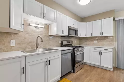 Kitchen - 936 E 84th Pl #A, Chicago, IL 60619 photo 2 of 3