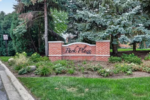Exterior - 140 Bay Dr, Itasca, IL 60143 photo 2 of 9