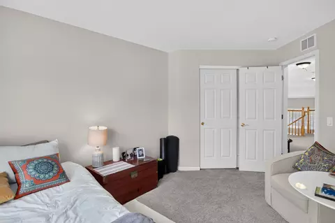 Bedroom - 140 Bay Dr, Itasca, IL 60143 photo 14 of 14