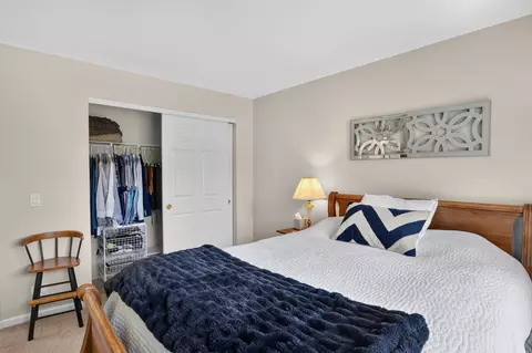 Bedroom - 140 Bay Dr, Itasca, IL 60143 photo 11 of 14