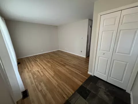 Living - 5717 Dover Rd, Oak Forest, IL 60452 photo 1 of 2