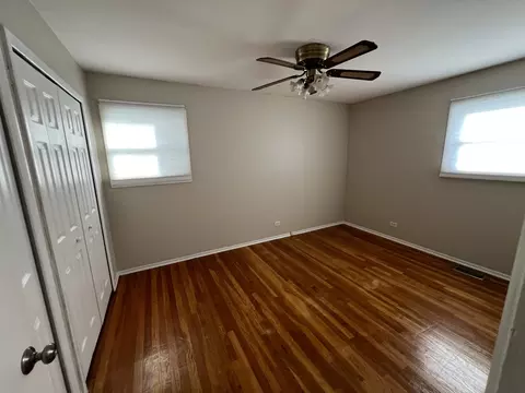 Bedroom - 5717 Dover Rd, Oak Forest, IL 60452 photo 3 of 3