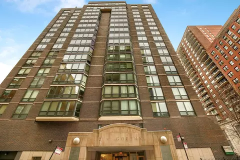 21 W Goethe St #5G, Chicago, IL 60610