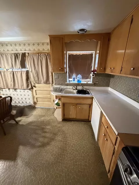 Kitchen - 10952 S Emerald Ave, Chicago, IL 60628 photo 2 of 2