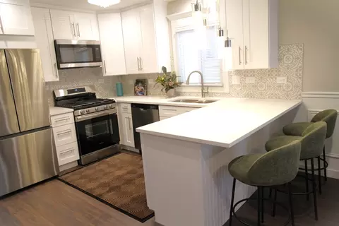 Kitchen - 9042 S Emerald Ave, Chicago, IL 60620 photo 10 of 10