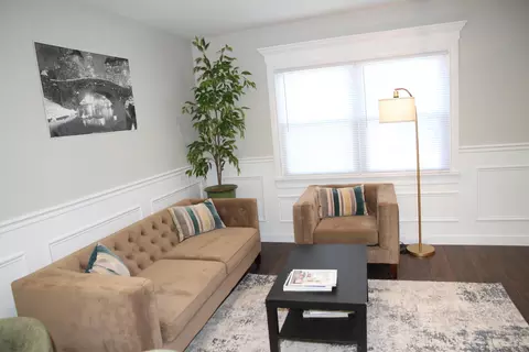 Living - 9042 S Emerald Ave, Chicago, IL 60620 photo 4 of 8
