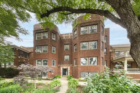 1456 W Hollywood Ave #3W, Chicago, IL 60660