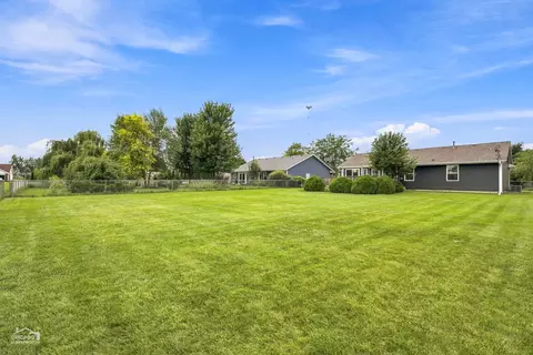 Exterior - 235 Sundance Trl, Capron, IL 61012 photo 9 of 9