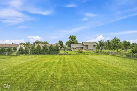 Exterior - 235 Sundance Trl, Capron, IL 61012 photo 6 of 9