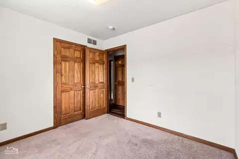 Bedroom - 235 Sundance Trl, Capron, IL 61012 photo 5 of 7
