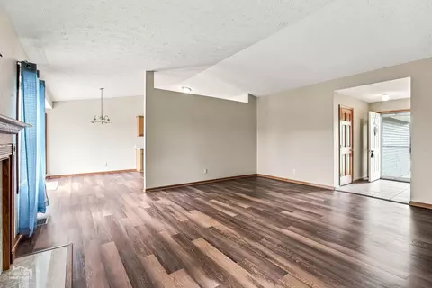 Living - 235 Sundance Trl, Capron, IL 61012 photo 1 of 3