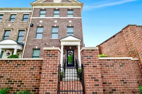Exterior - 110 S Washington St, Wheaton, IL 60187 photo 2 of 7