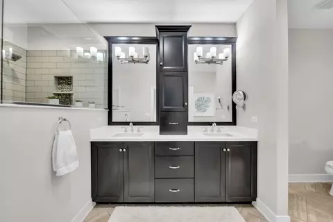 Bath - 110 S Washington St, Wheaton, IL 60187 photo 2 of 8