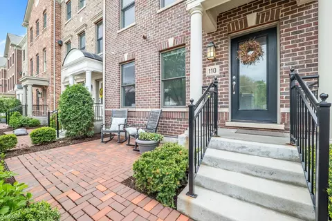Exterior - 110 S Washington St, Wheaton, IL 60187 photo 1 of 7
