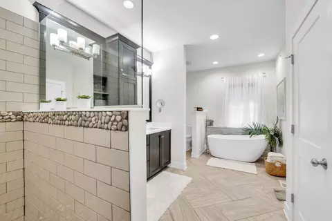 Bath - 110 S Washington St, Wheaton, IL 60187 photo 7 of 8