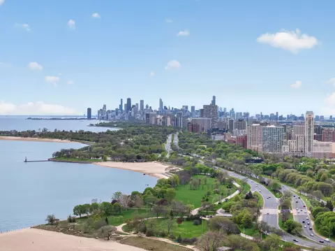 View/Area - 5901 N Sheridan Rd #7G, Chicago, IL 60660 photo 5 of 5