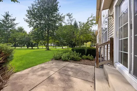 Exterior - 1987 Osprey Ct #1987, Bartlett, IL 60103 photo 5 of 5