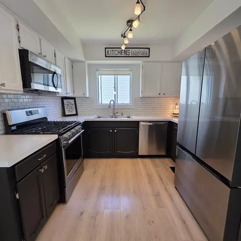 Kitchen - 2475 Ridge Ave, Aurora, IL 60504 photo 1 of 1