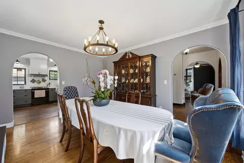 Dining - 41 Hamilton Ave, Elgin, IL 60123 photo 2 of 2