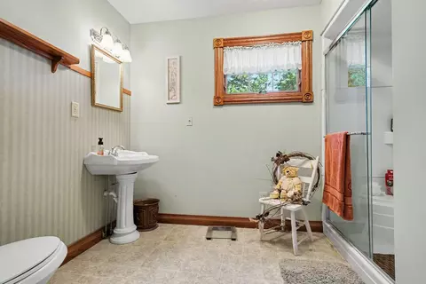 Bath - 204 Odell Rd, Dwight, IL 60420 photo 1 of 4