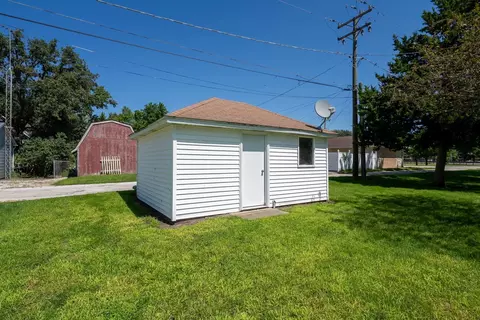 Exterior - 204 Odell Rd, Dwight, IL 60420 photo 9 of 12