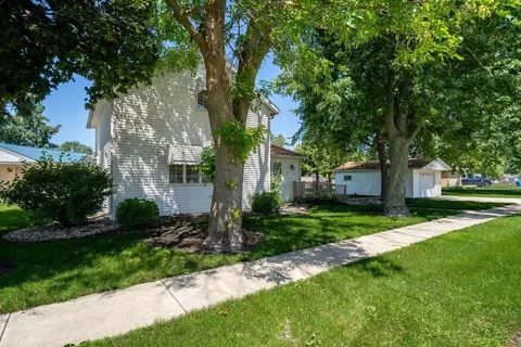 Exterior - 204 Odell Rd, Dwight, IL 60420 photo 6 of 12