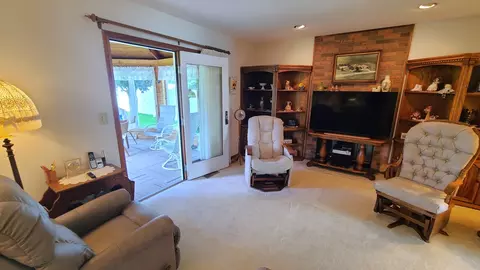 Other - 256 Cambridge Ct, Dixon, IL 61021 photo 2 of 11