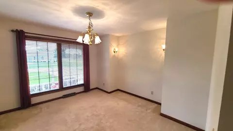 Other - 256 Cambridge Ct, Dixon, IL 61021 photo 5 of 13