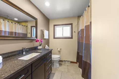 Bath - 1219 N Itasca Rd, Addison, IL 60101 photo 1 of 3