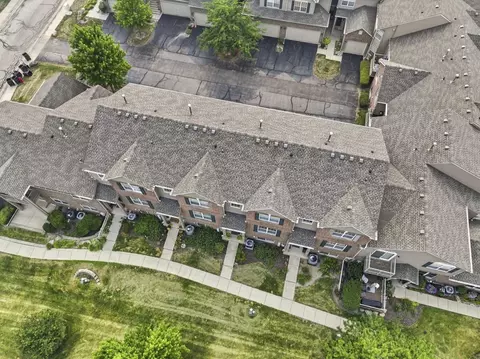 View/Area - 5222 Cobblers Xing, Mchenry, IL 60050 photo 2 of 2